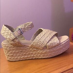 Woven Crisscross Platform Sandal - Natural